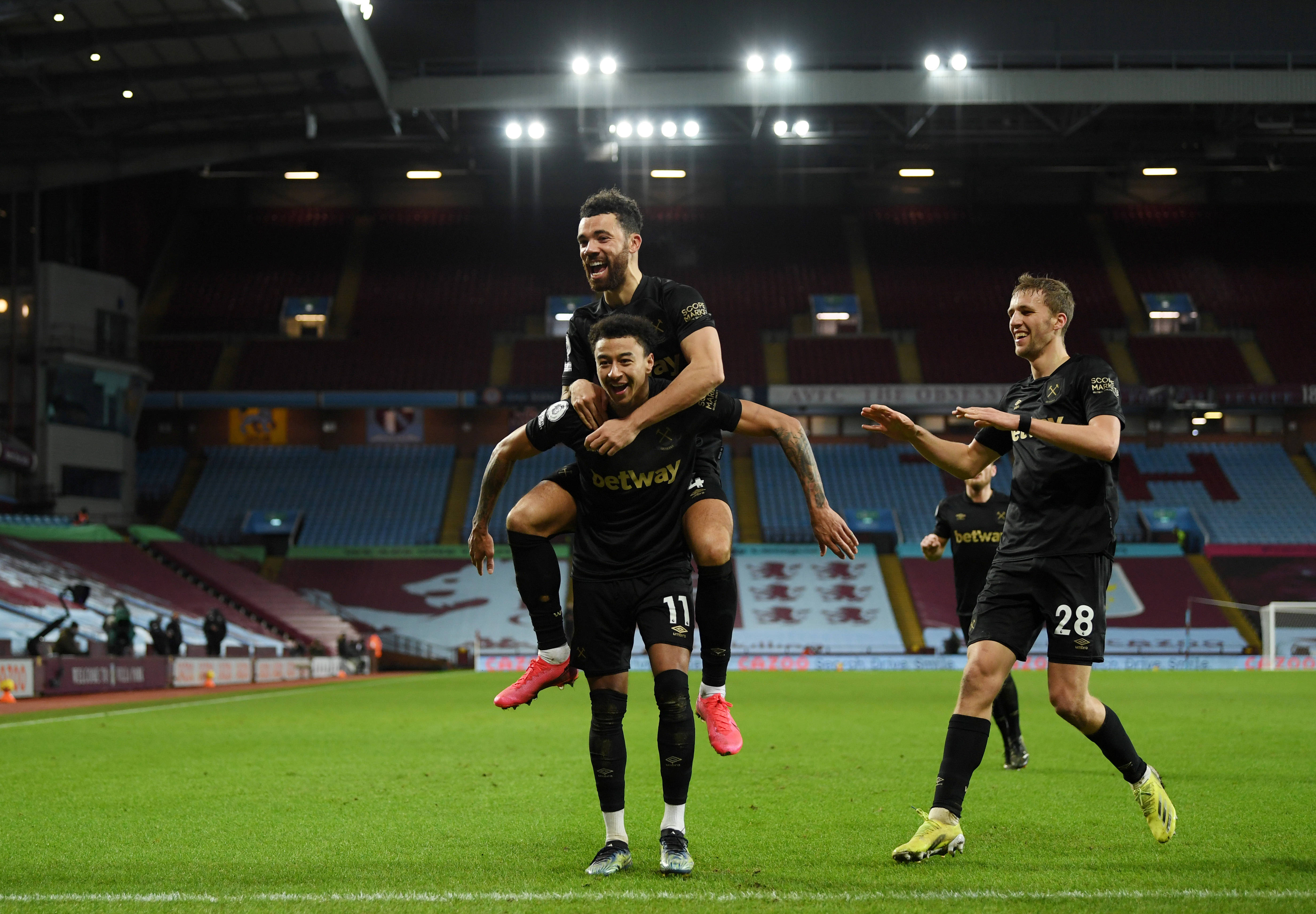 戴格诺特谈SGA三分表现：他付出了大量时间，这要历经多年打磨（戴格诺特：SGA三分源于海量训练与多年磨砺）