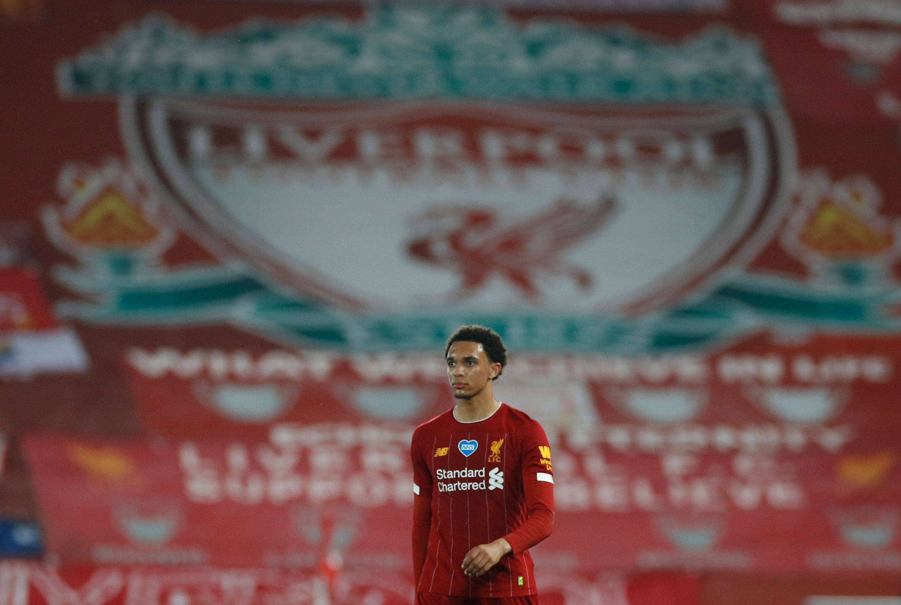 邦本给球队施压，高价没必要留，辽宁铁人引援受阻 李金羽发挥人脉（邦本施压续约，高价不必强留；辽宁铁人引援受阻，李金羽借人脉破局）