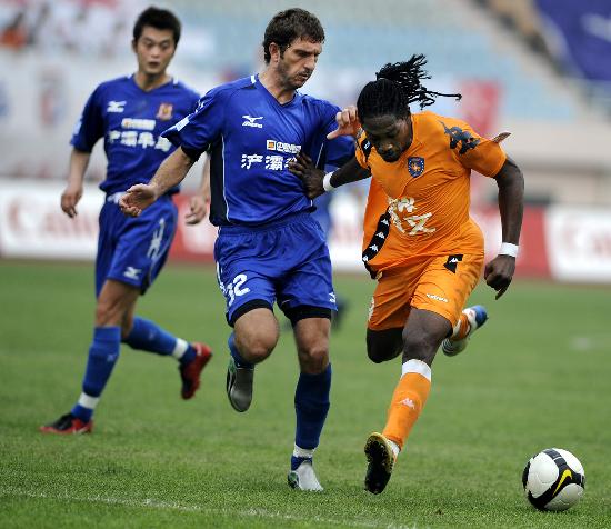 能否延续？曼城近7场欧冠联赛／小组赛对西班牙球队6场取胜（曼城近7场欧冠对西班牙球队6胜，这一势头能否延续？）