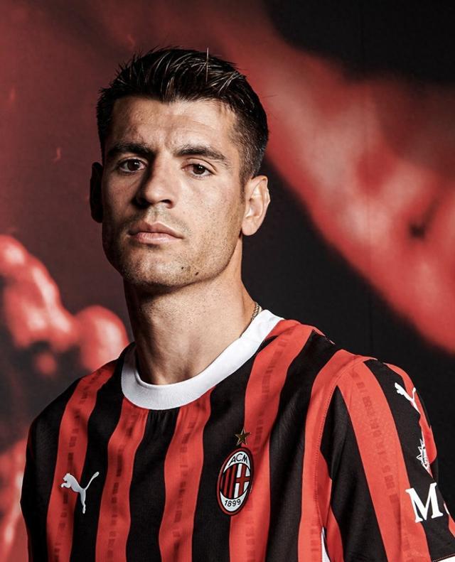 英超曼城与利物浦积分榜争夺白热化（曼城与利物浦英超榜首之争白热化）