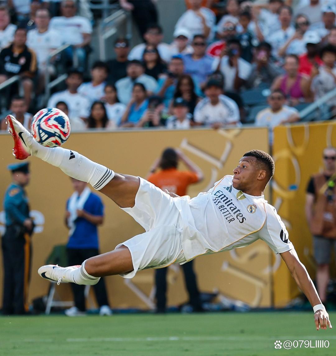 1-5惨败，任航批评：如果年轻球员这心态来踢球，生涯会很难（1-5惨负，任航痛批：年轻球员若以此心态出战，职业生涯难走远）