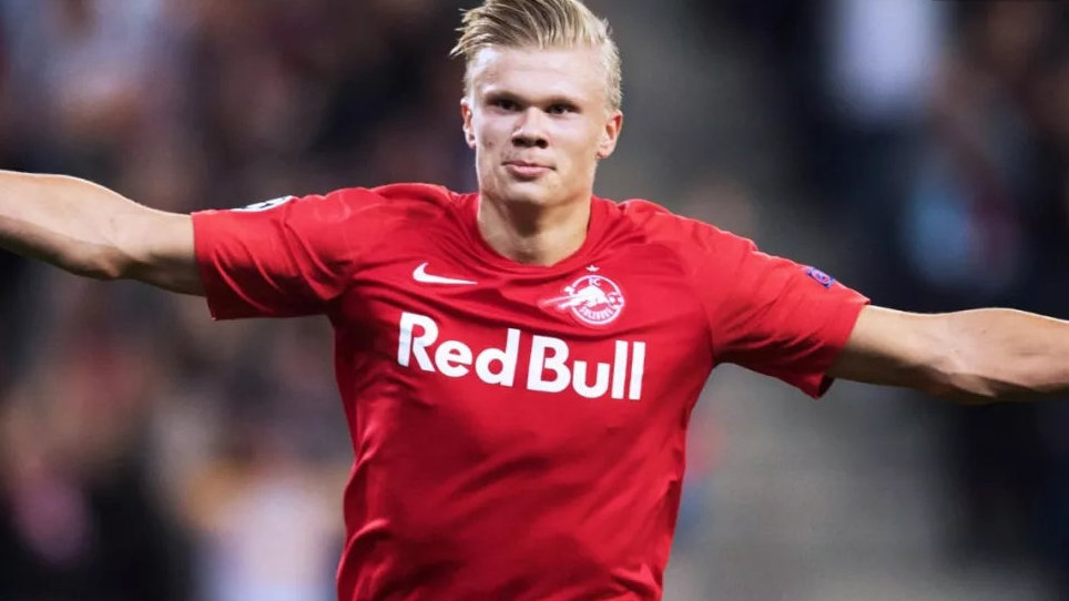 每体：拉什福德缺席了巴萨今天的训练，知情人表示他并无大碍（每体：拉什福德今日未参加巴萨训练，消息人士称无大碍）