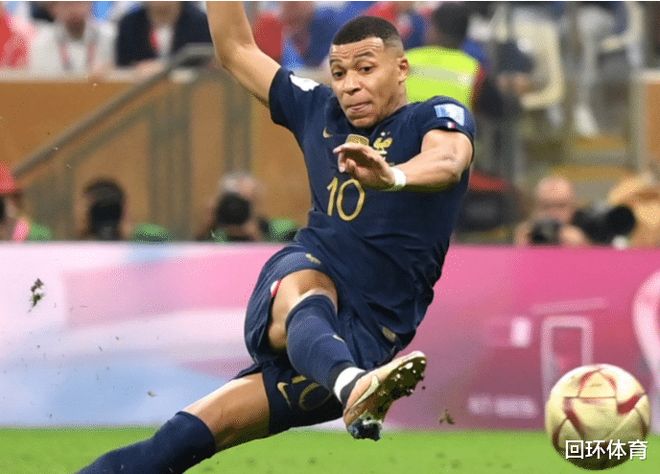 被东契奇吐槽太滑！队记：湖人今天将不会使用NBA杯专用地板（东契奇嫌地板太滑，队记：湖人今日将弃用NBA杯专用地板）