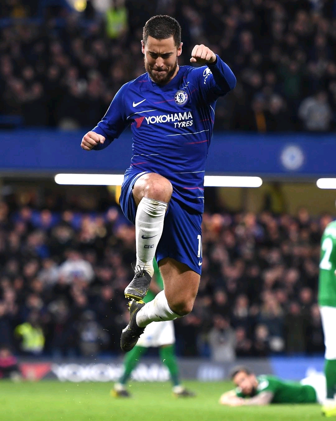 弗拉霍维奇面临长时间休战，意媒：尤文正在关注吉拉西（弗拉霍维奇或将长期缺阵，意媒：尤文考察吉拉西）